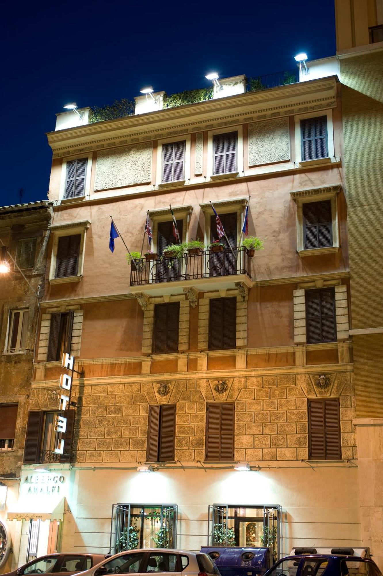 Hotel Amalfi — Photos 1